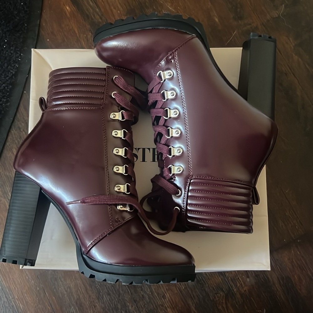 Women’s booties